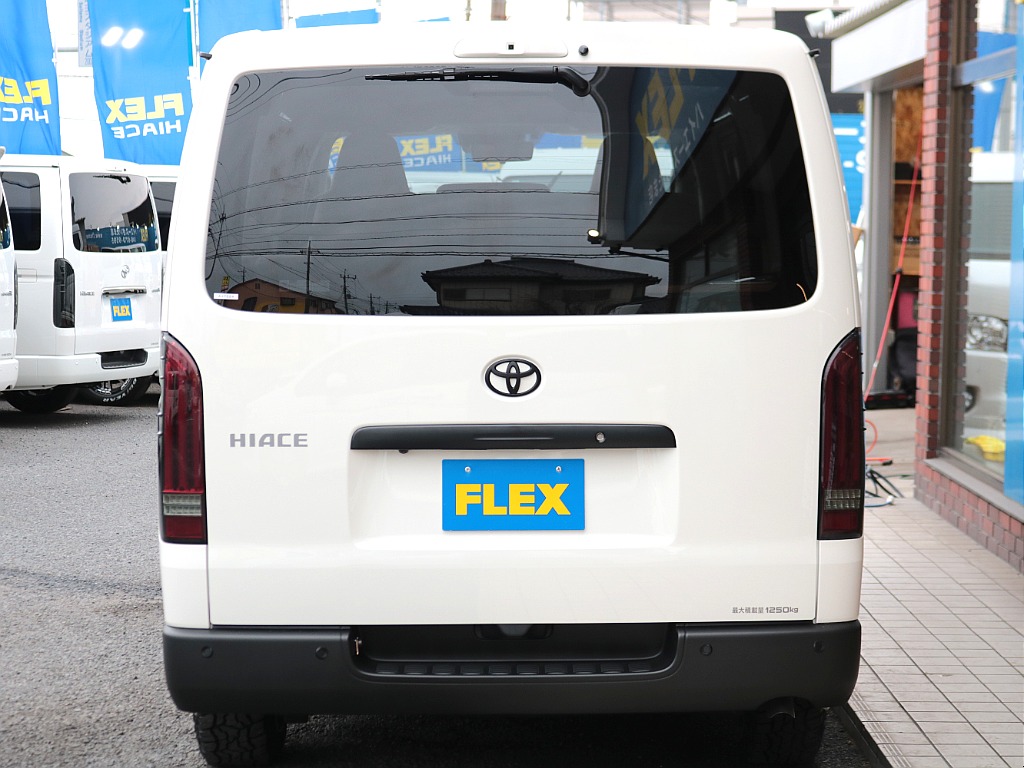 ボディーコーティング+窓ガラス撥水やスモークフィルム施工など細かなオプションにもお応えいたします☆