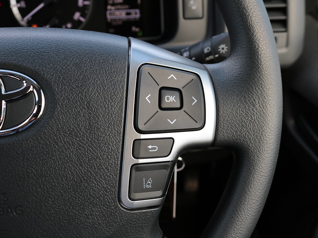 トヨタ ハイエースバン(33枚目)