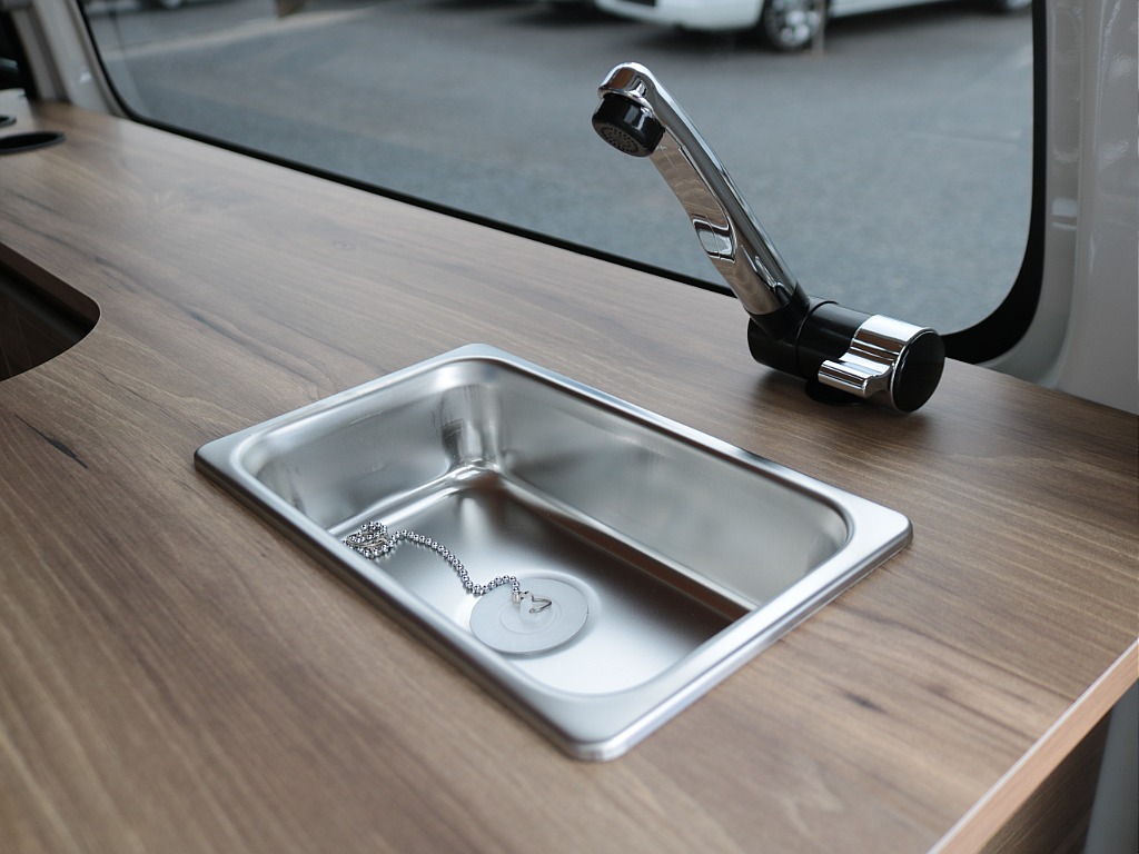 見積もりや納期等は【048-970-9595】までお気軽にお問い合わせください☆