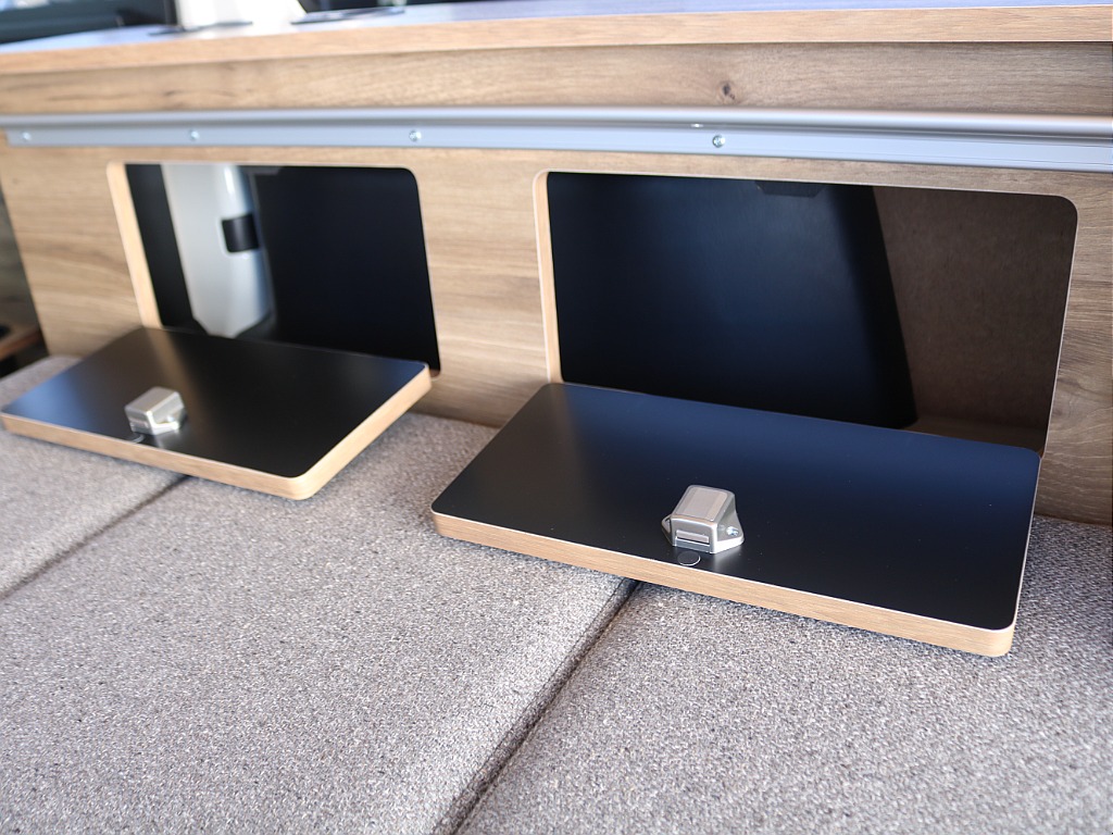 ＦＬＥＸグループは「すべての人に愛車を」をコンセプトに車種別に全国展開中！愛車と一緒に、ライフスタイルを充実させてもらいたいという思いで、ランクル仙台泉店では皆様のご要望になんでもお応えします♪