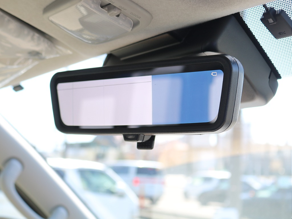 ＦＬＥＸグループは「すべての人に愛車を」をコンセプトに車種別に全国展開中！愛車と一緒に、ライフスタイルを充実させてもらいたいという思いで、ランクル仙台泉店では皆様のご要望になんでもお応えします♪