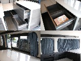 引き出しの棚も多いです！リアは、全面カーテンが装備されているので、車中泊なども快適です！
