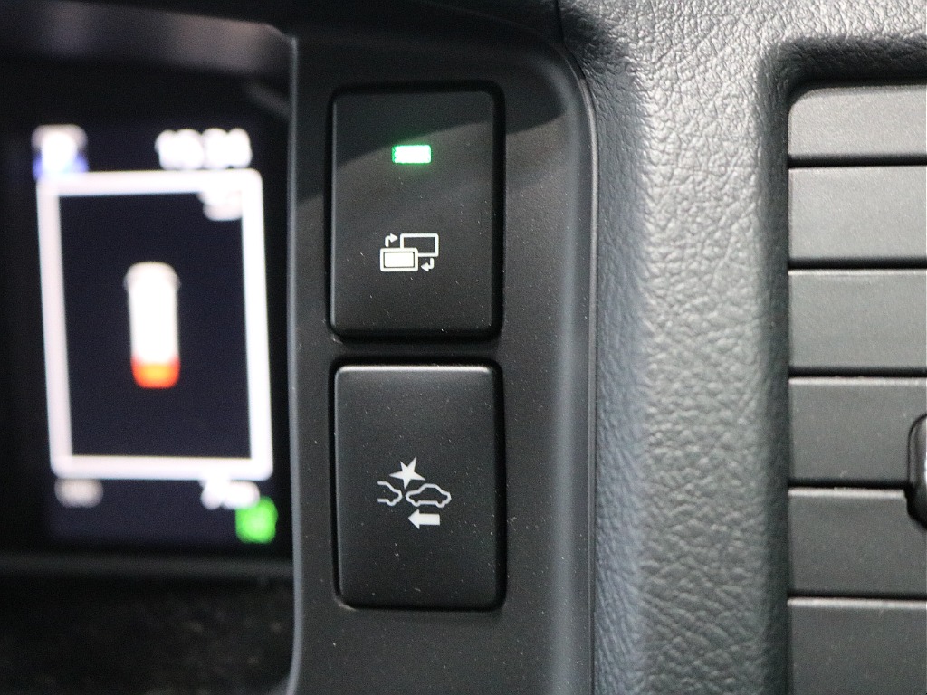 内外装、足回り、ナビと欲しい装備をパッケージングでコンプリートカスタム★もちろん追加カスタムもお任せください！どんなカスタムもお任せください！