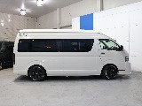 トヨタ ハイエースコミューター(48枚目)