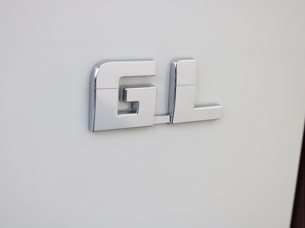 トヨタ ハイエースコミューター(55枚目)