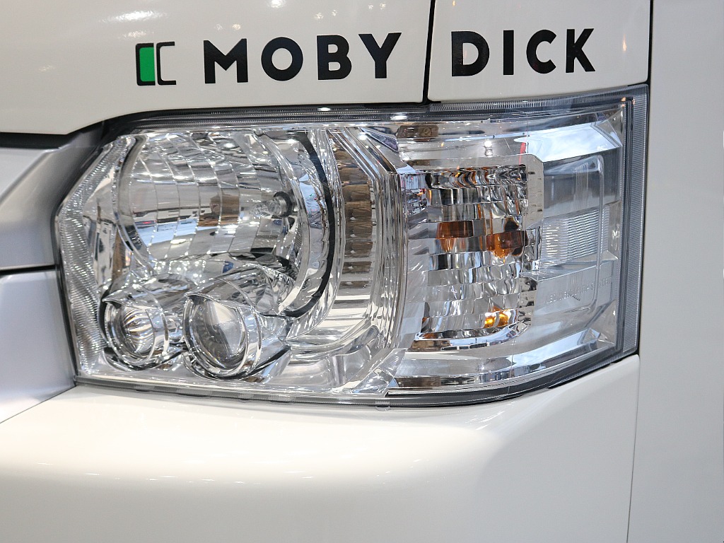 トヨタ ハイエースコミューター(56枚目)