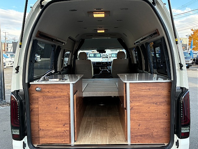 大変広々と車中泊が楽しめます♪