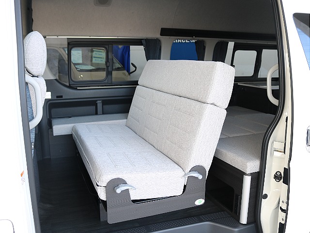 後席も同様のシートを装着済みです♪♪