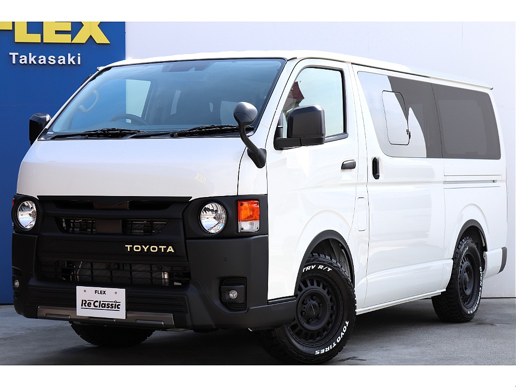 ☆新車ハイエースバンＤＸ入庫！！ReClassic丸目フェイスチェンジ☆