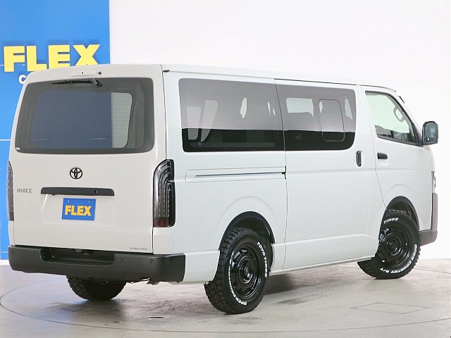 常時７０台以上のハイエース在庫数、フレックス株式会社ハイエース千葉北店！