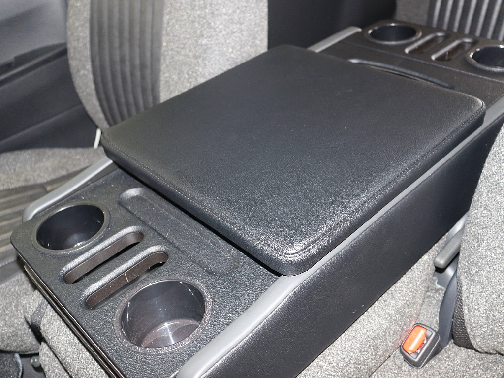 DX用センターコンソール 定価74800円になります！