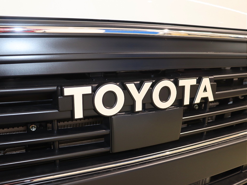 トヨタ ハイエースバン(26枚目)