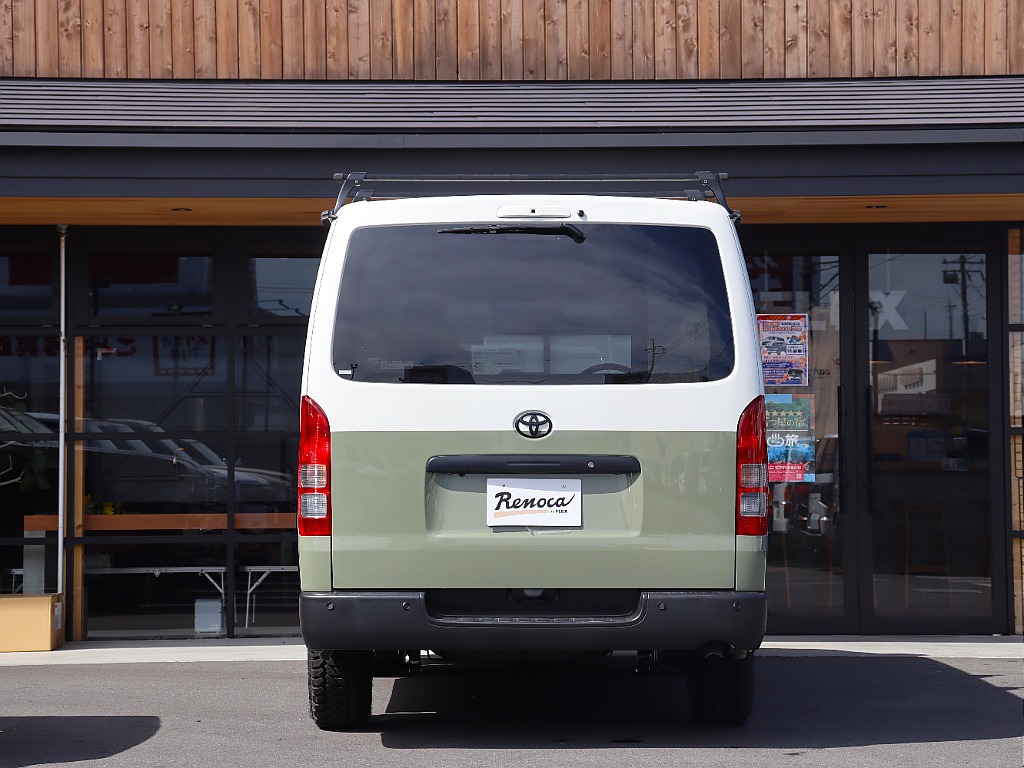 トヨタ ハイエースバン(34枚目)