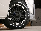 常時７０台以上のハイエース在庫数、フレックス株式会社ハイエース千葉北店！
