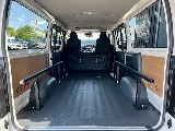 常時７０台以上のハイエース在庫数、フレックス株式会社ハイエース千葉北店！