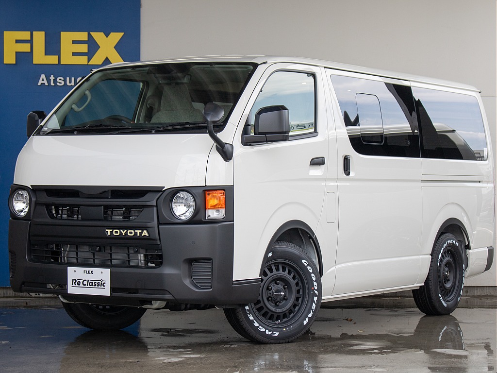 新車！ハイエースバン　ガソリン2WD　DX　内装架装Wood Village