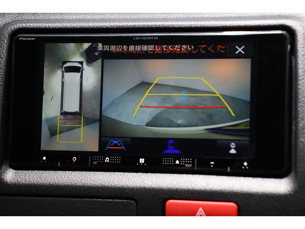 駐車時や路肩走行も安心なパノラミックビューモニターを完備！