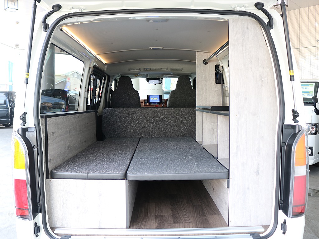 トヨタ ハイエースバン(38枚目)