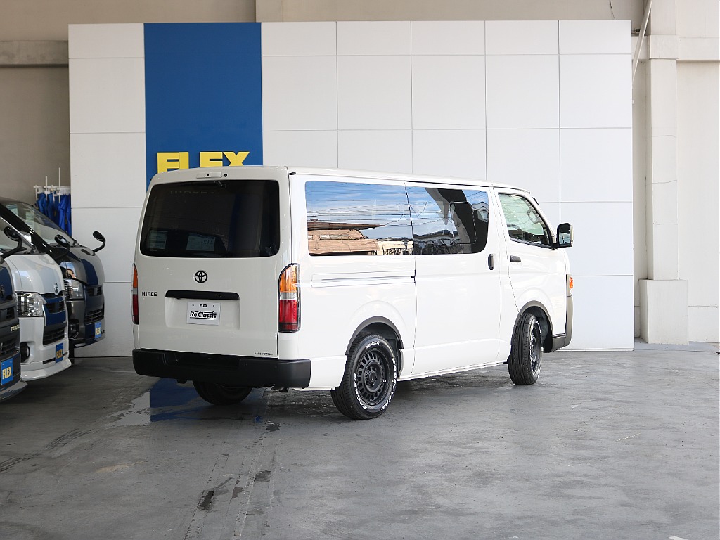 トヨタ ハイエースバン(45枚目)