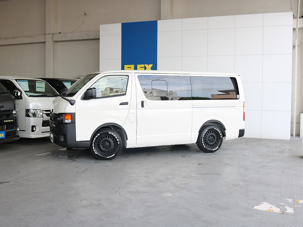 トヨタ ハイエースバン(48枚目)