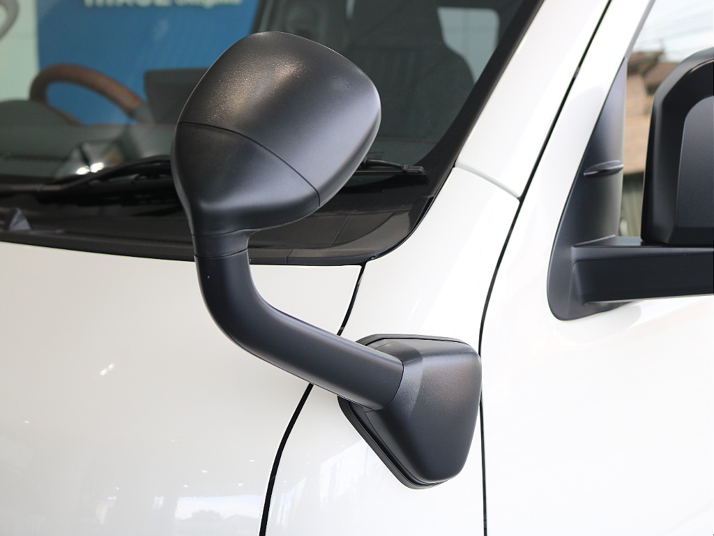 トヨタ ハイエースバン(57枚目)