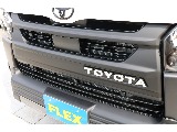 トヨタ ハイエースバン(4枚目)