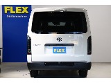駐車時も安心なパーキングサポートブレーキを搭載！