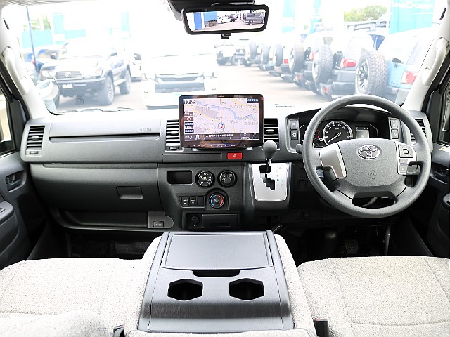 ＦＬＥＸグループは「すべての人に愛車を」をコンセプトに車種別に全国展開中！愛車と一緒に、ライフスタイルを充実させてもらいたいという思いでランクル仙台泉店では皆様のご要望になんでもお応えします♪