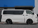 イージークローザーも搭載してます！