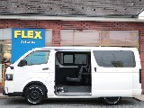 スライドドアは開口部も広々！イージークローザーもオプション装備☆