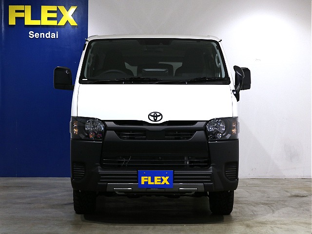 フローリング施工・レザートリム施工済み車両！！