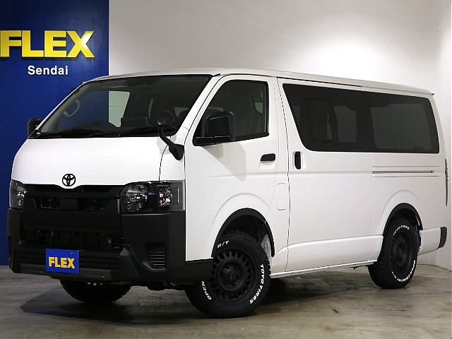 ★新車　DX　ブラックエディション　ディーゼル４WDデカナビ付き車両入荷！！