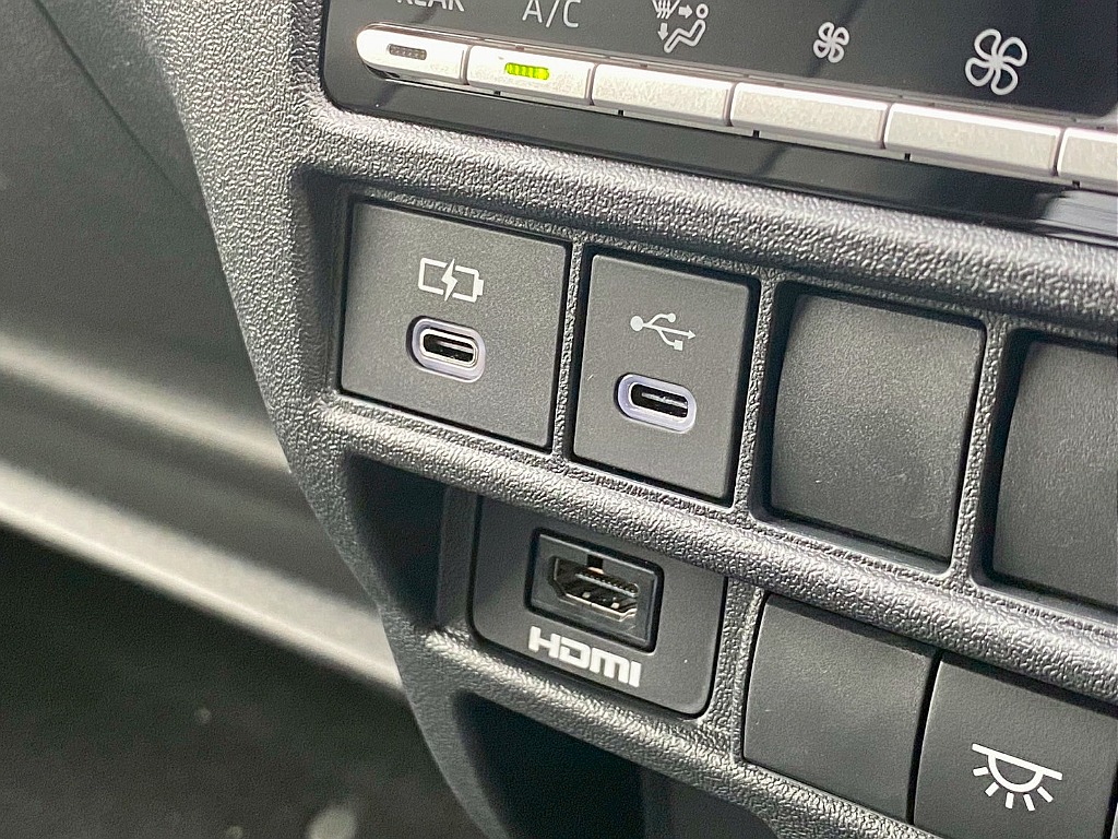 トヨタ ハイエース(17枚目)