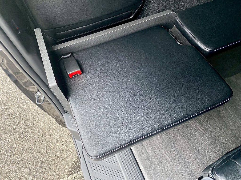 トヨタ ハイエース(25枚目)