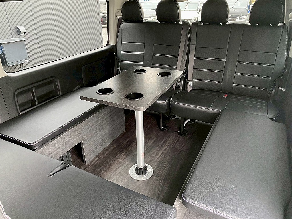 トヨタ ハイエース(34枚目)