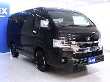 タイヤホイールもボディとマッチしております！