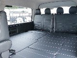子供などがゆったり空間でお過ごしもいただけますし大人でも車中泊の際広々空間で寝れちゃいます♪