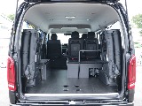 4列目シートは跳ね上げも可能になっております♪荷物も楽々載せられるラゲッチスペースも確保可能！！
