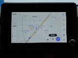 8インチディスプレイオーディオ装着済み！！お持ちのスマートフォンとの連携も可能になっております♪