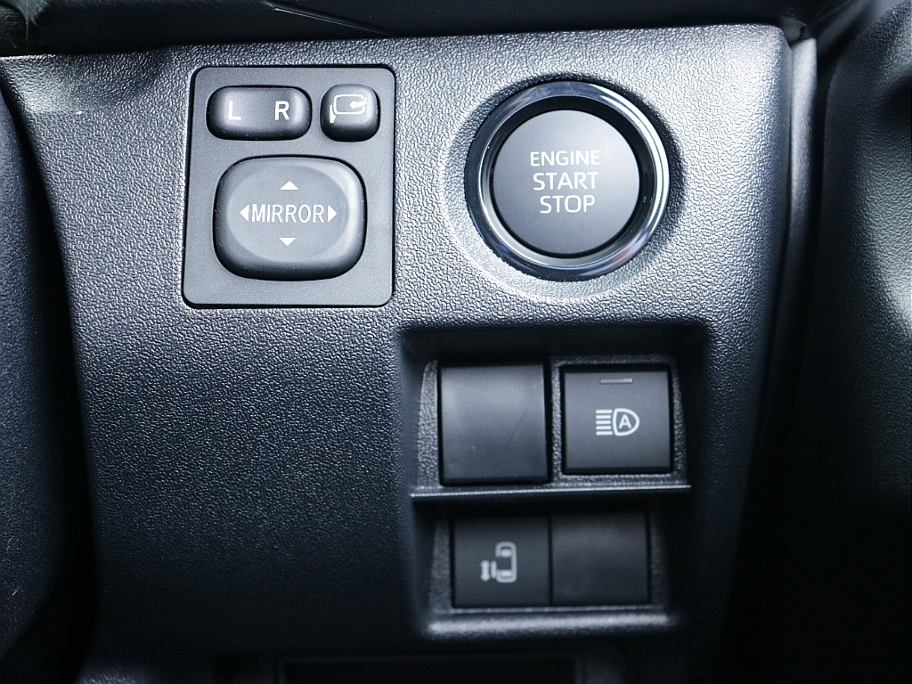トヨタ&nbsp;ハイエース&nbsp;ワゴン2.7GLロング ミドルルーフ 4WD&nbsp;パーキングサポート&nbsp;宮城県の詳細画像&nbsp;その18