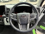 新型のステアリングとなります！