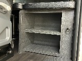 小物入れ＆USBも付いております！