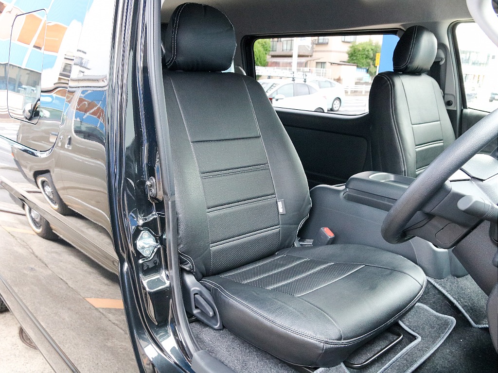 トヨタ&nbsp;ハイエース&nbsp;ワゴン2.7GLロング ミドルルーフ&nbsp;内装アレンジ Familiar&nbsp;千葉県の詳細画像&nbsp;その14