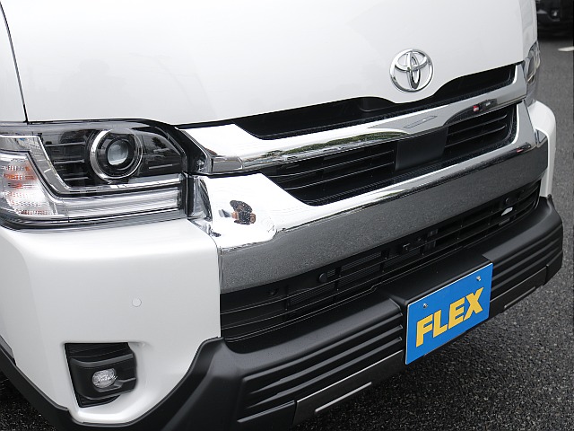 ９型モデル専用のＬＥＤヘッドライト装着済み！！