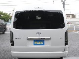 新車ワゴンＧＬ２７００ガソリン４ＷＤファミリーに好評のＶｅｒ１シートアレンジ施工済み！８インチディスプレイ純正フリップダウンモニター装備！