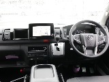 新車ワゴンＧＬ２７００ガソリン４ＷＤファミリーに好評のＶｅｒ１シートアレンジ施工済み！８インチディスプレイ純正フリップダウンモニター装備！