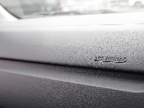 新車ワゴンＧＬ２７００ガソリン４ＷＤファミリーに好評のＶｅｒ１シートアレンジ施工済み！８インチディスプレイ純正フリップダウンモニター装備！