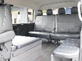 新車ワゴンＧＬ２７００ガソリン４ＷＤファミリーに好評のＶｅｒ１シートアレンジ施工済み！８インチディスプレイ純正フリップダウンモニター装備！
