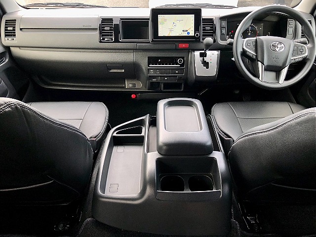 使い勝手の良い内装架装を施した新車ワゴンＧＬが入庫いたしました♪