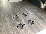 黒木目調　床張り施工済み♪
